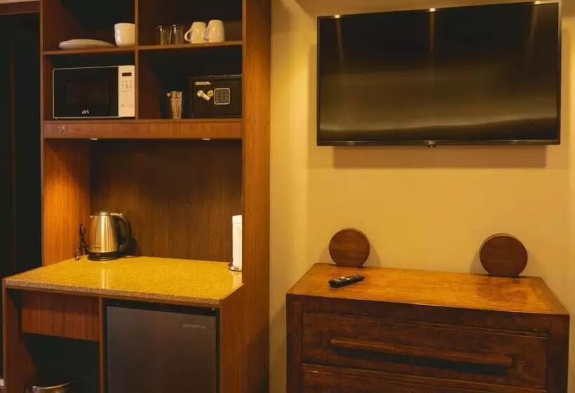 پانسیون San Juan Suites