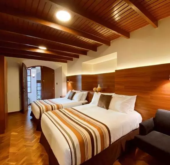 پانسیون San Juan Suites