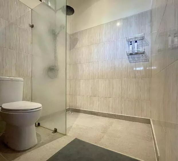 The Endless Summer Resort