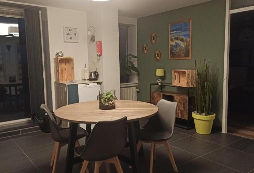 Bed and Breakfast Breakfast At Carin’s