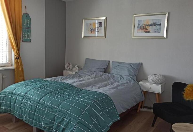 Bed and Breakfast Breakfast At Carin’s