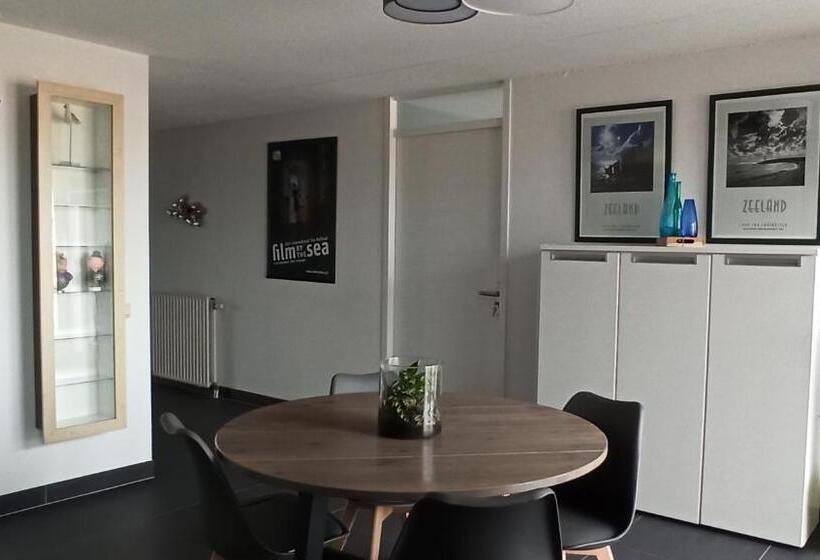 Bed and Breakfast Breakfast At Carin’s