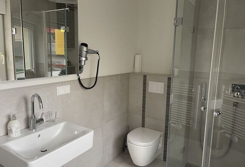 ベッドアンドブレックファースト Gambrinus Arnsberg