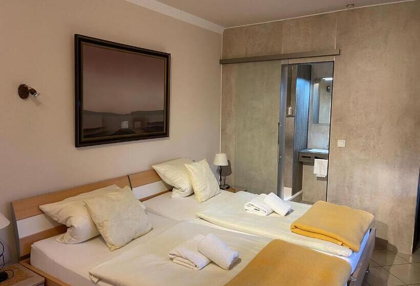 ベッドアンドブレックファースト Gambrinus Arnsberg