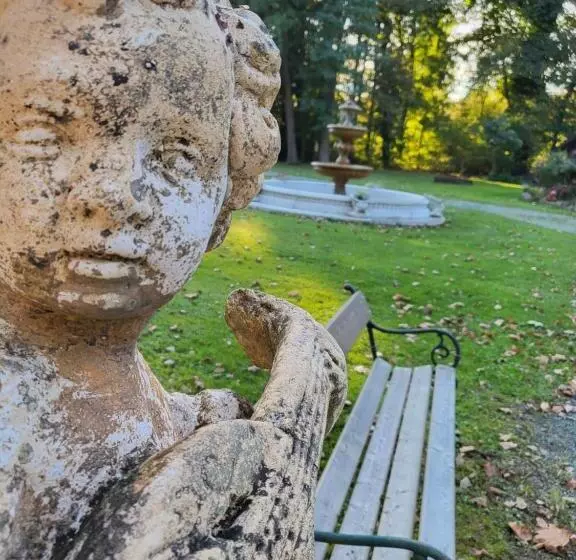 ベッドアンドブレックファースト Palais Kneissl