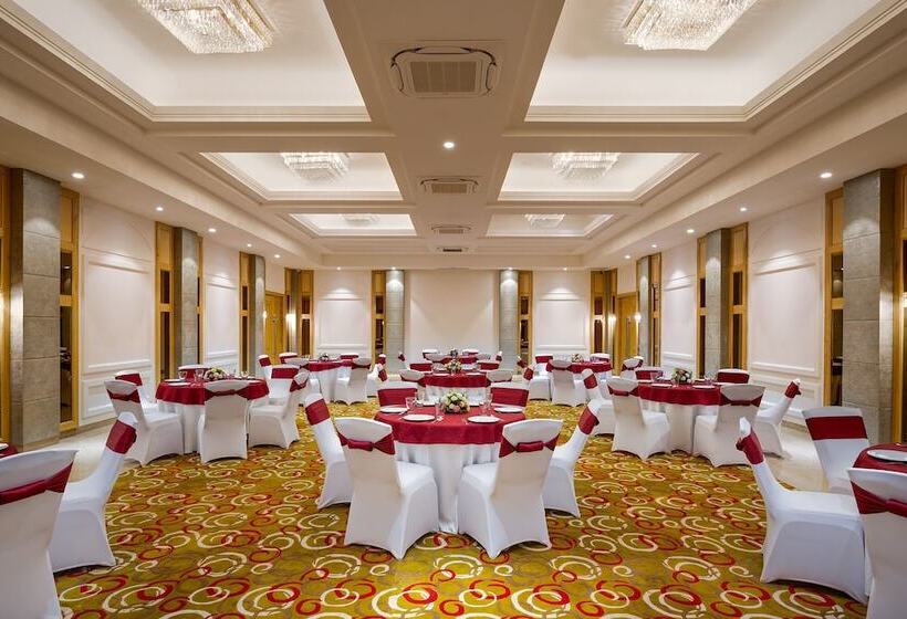 Cassia Resort, Kasauli