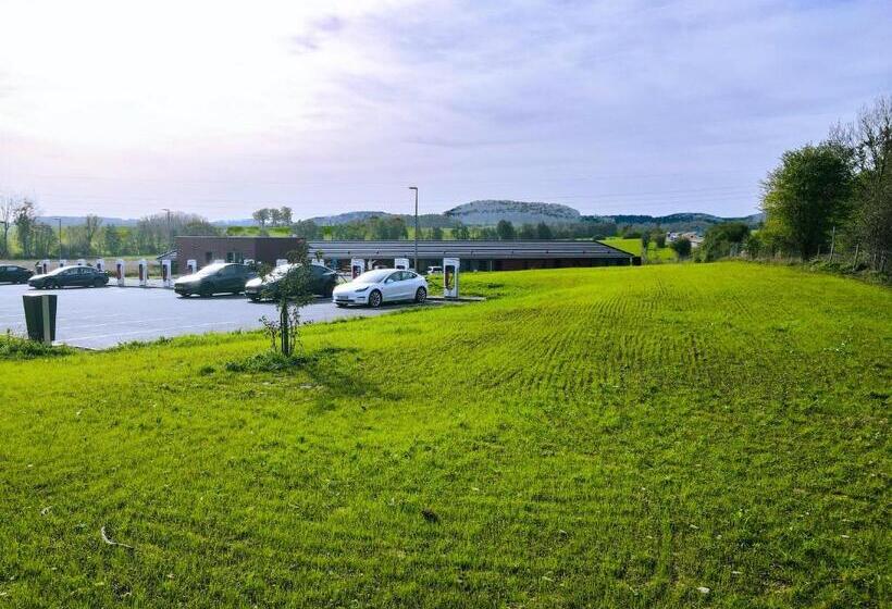 Отель Hôtel Maas