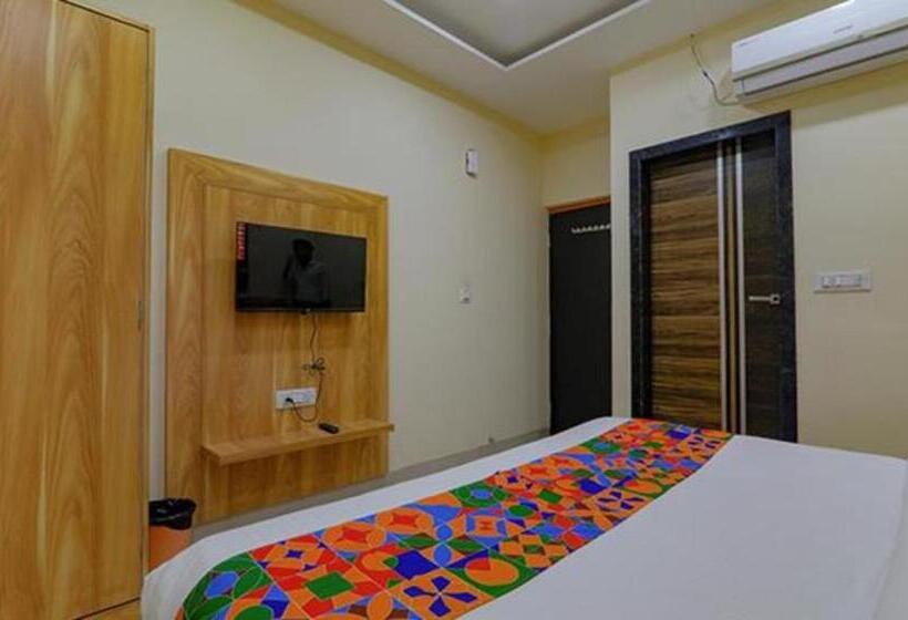 Fabhotel Super 3 Premium