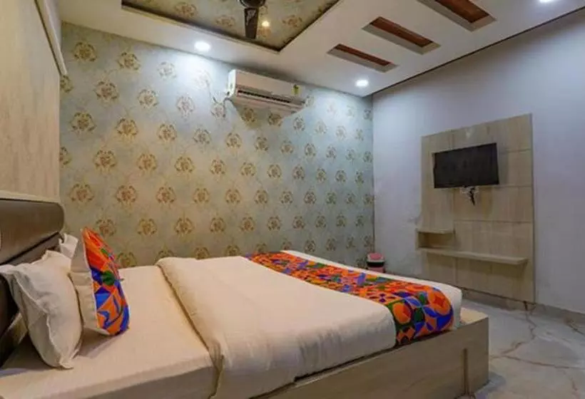 Fabhotel Super 3 Premium