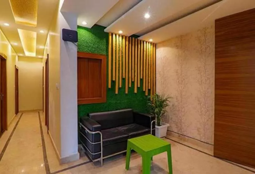 Fabhotel Super 3 Premium