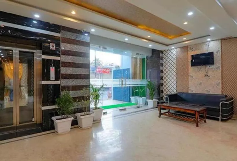 Fabhotel Super 3 Premium