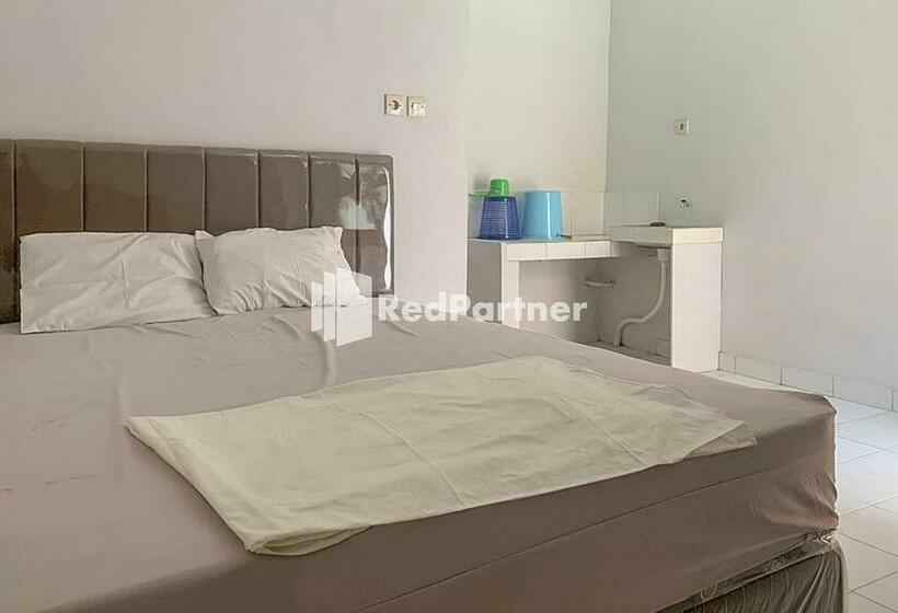 בית מלון כפרי Kembang Matahari Homestay Renon Redpartner