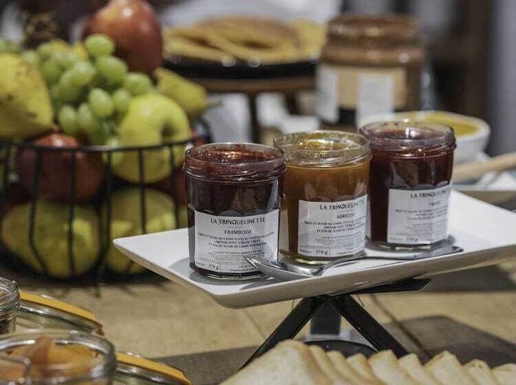 هتل La Belle Ville