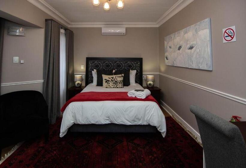 Отель Milner House Kimberley