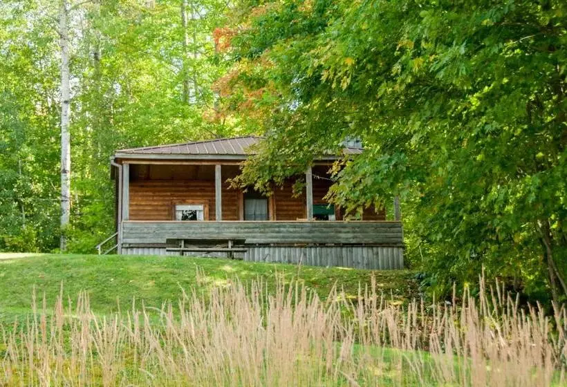 Hotelli Mountain Lake Cottages