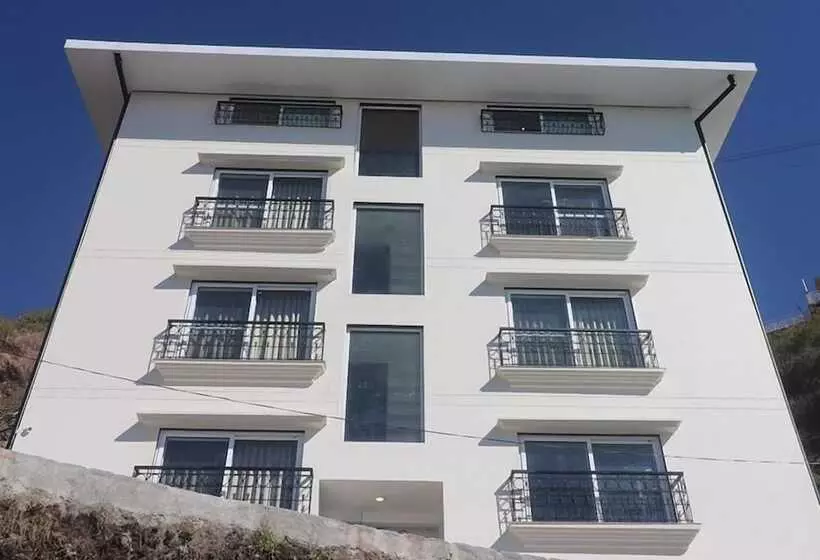 هتل Mussoorie Heights