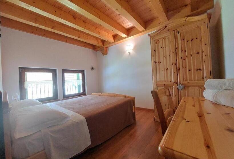 Отель Rifugio Fornas