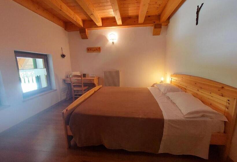 Отель Rifugio Fornas