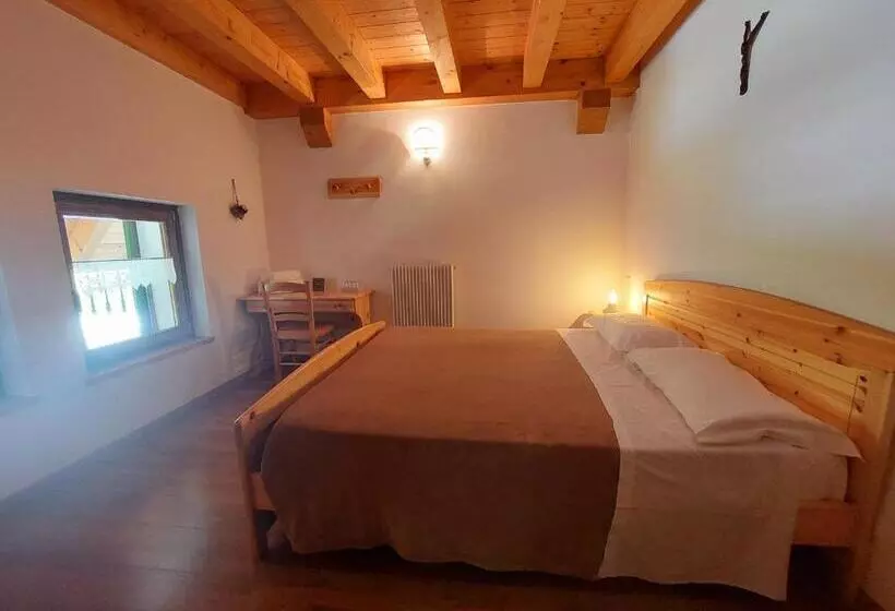 ホテル Rifugio Fornas