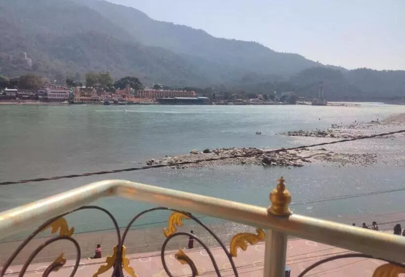 Hotelli The Neeraj Ganga Heritage Palace