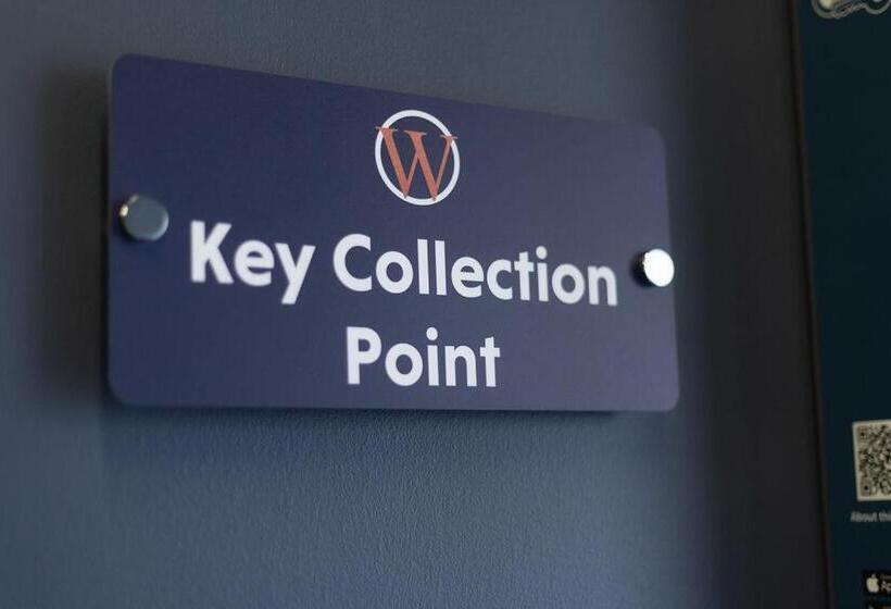 Отель Quarter By The Warren Collection