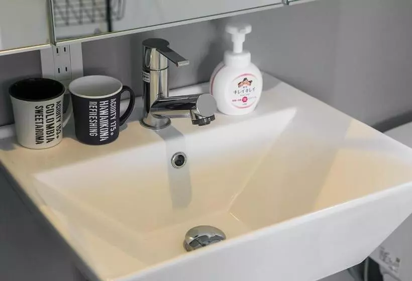 ホテル Trive Osu West 最大12名宿泊可能 駅チカ 1台無料駐車場付き