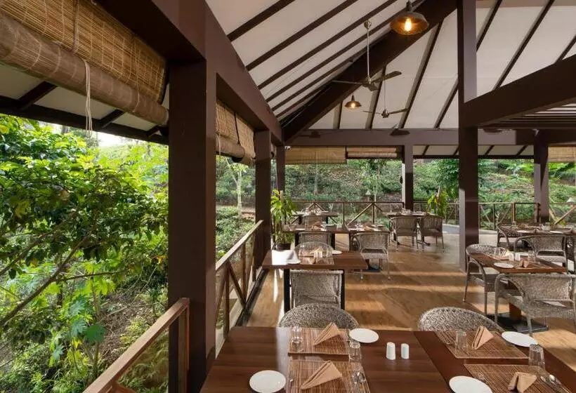 Jeevess Wellness Resort