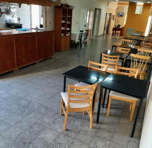 پانسیون Lowcost Madryn