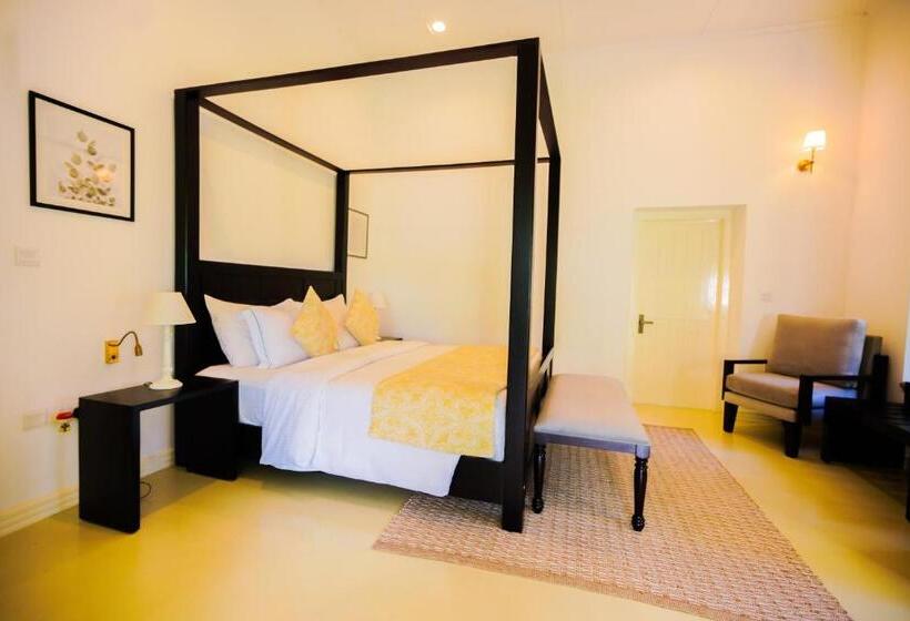 بنسيون Villa Lé Maas Tota