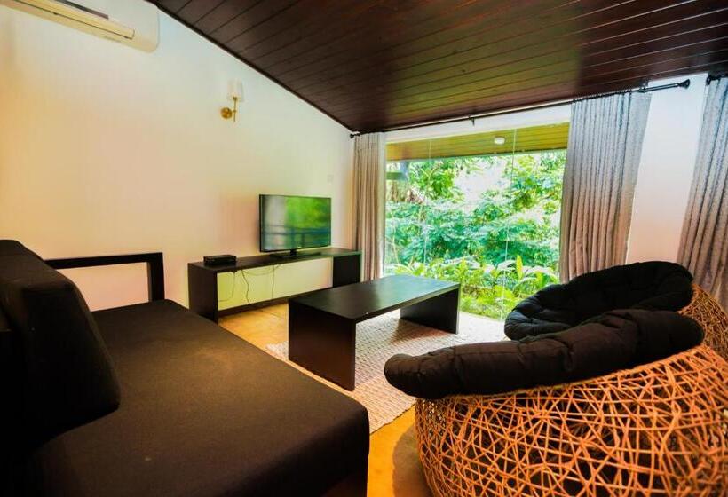 بنسيون Villa Lé Maas Tota