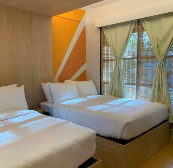 The Henry Resort Taramindu Laiya