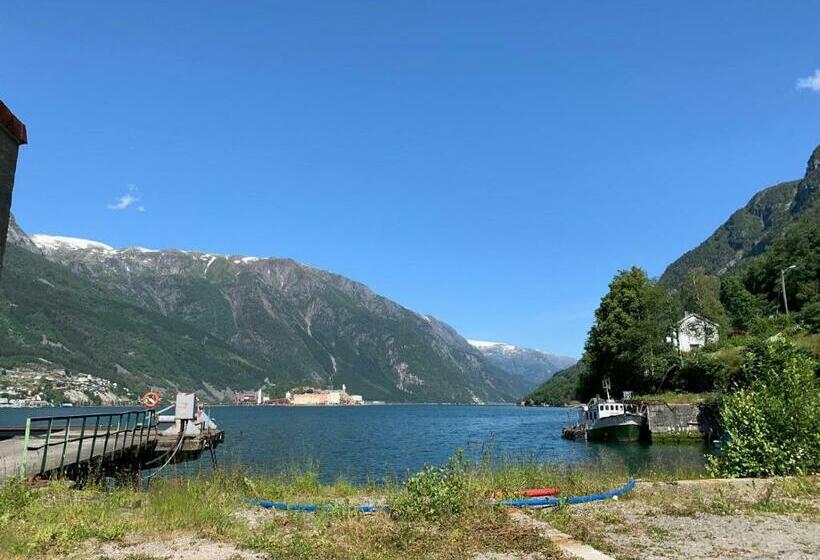 Trolltunga Fjordview