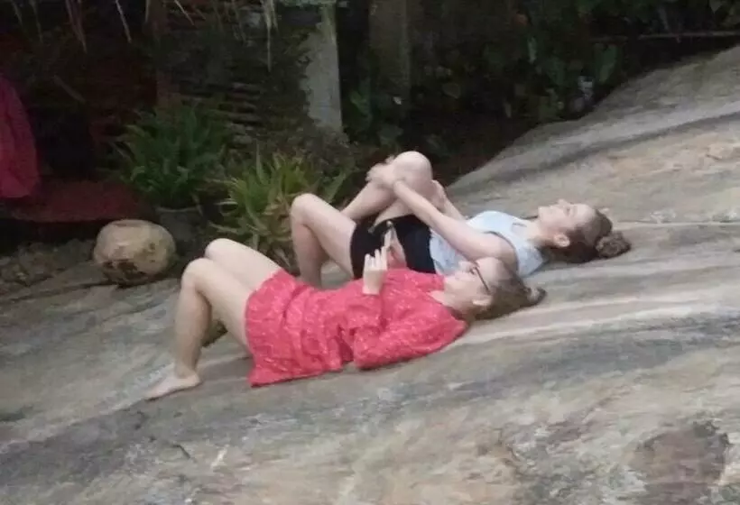 ユースホステル Homeaway Homestay Hatton