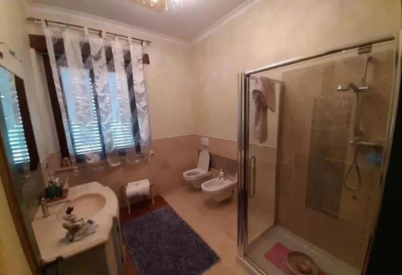 تختخواب و صبحانه Casa Sofia