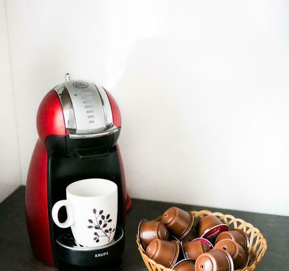 تختخواب و صبحانه Cave Apartment