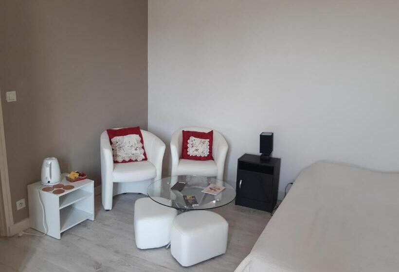 Bed and Breakfast La Boule D Or