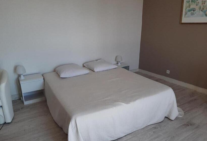 Bed and Breakfast La Boule D Or