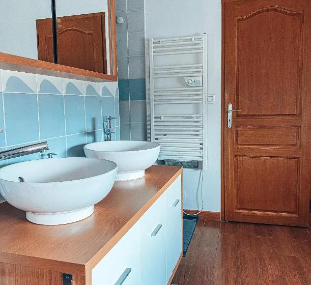 Bed and Breakfast La Villa Saint Val