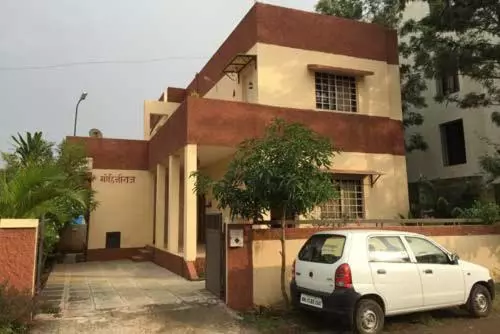 Aamiaismajoitus (B&B) Mtdc Approved Mohiniraj Guest House