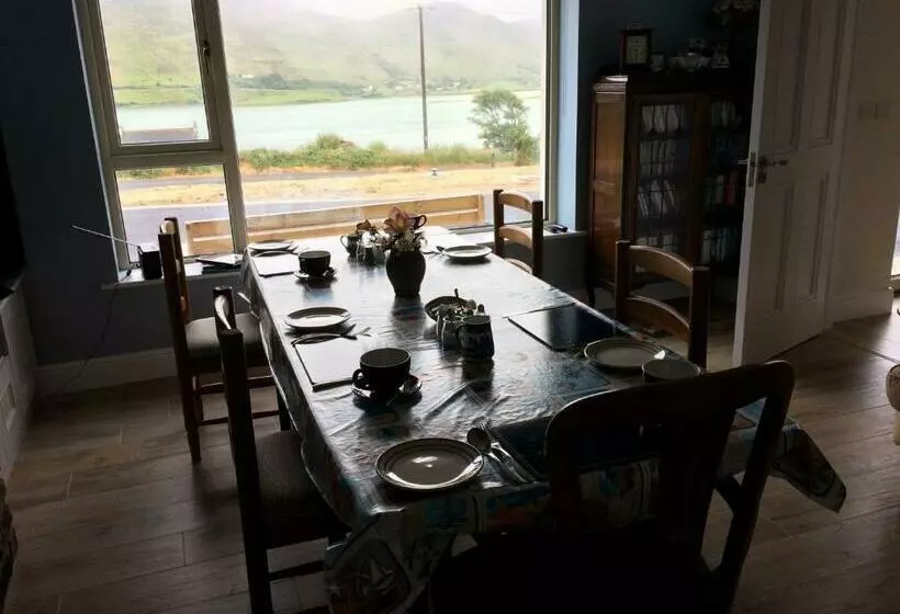 Aamiaismajoitus (B&B) Robins Nest