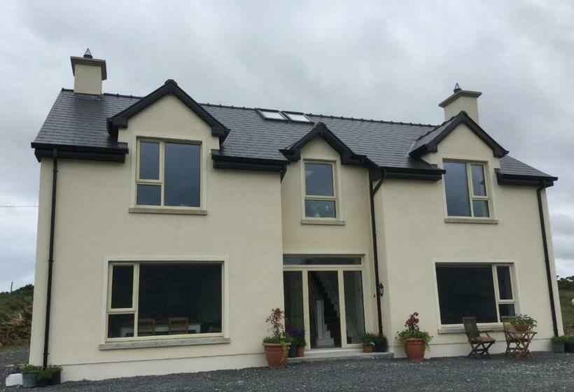 مبيت وإفطار Robins Nest