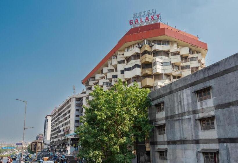 فندق Galaxy Opp Surat Railway Station