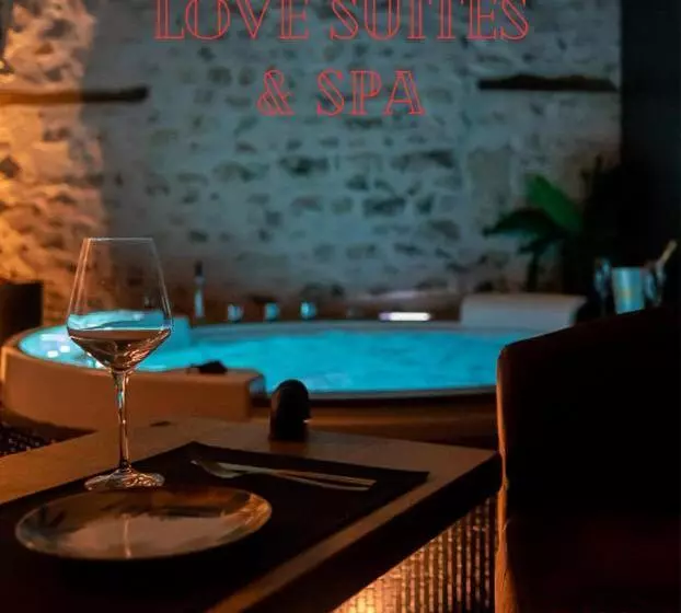 Hotelli Love Suites & Spa Le Chai Avec Lit Rond