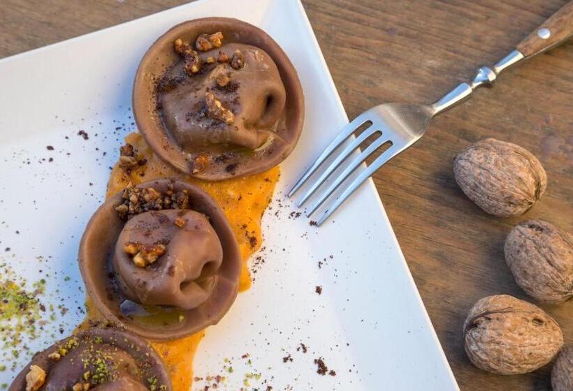 酒店 Masseria Fortificata Lo Zafferaneto