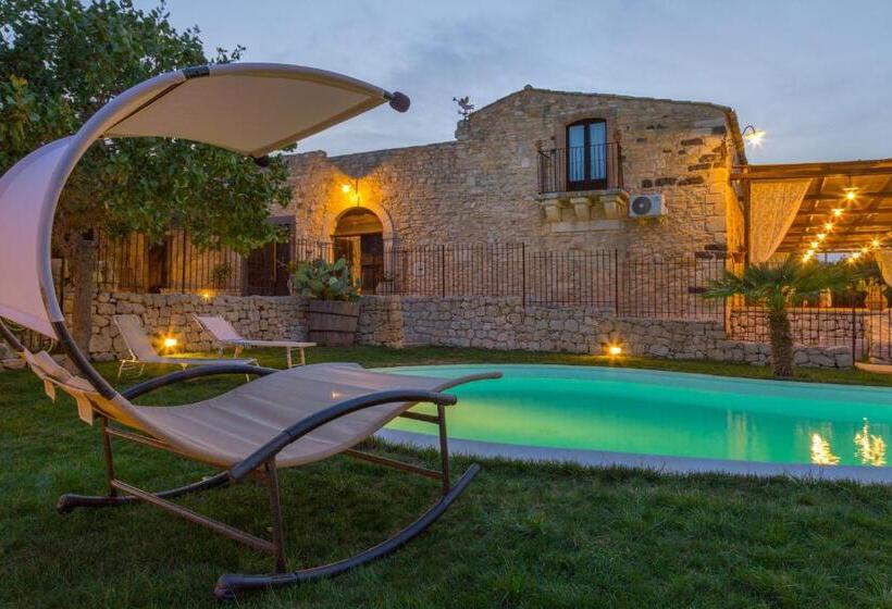 酒店 Masseria Fortificata Lo Zafferaneto