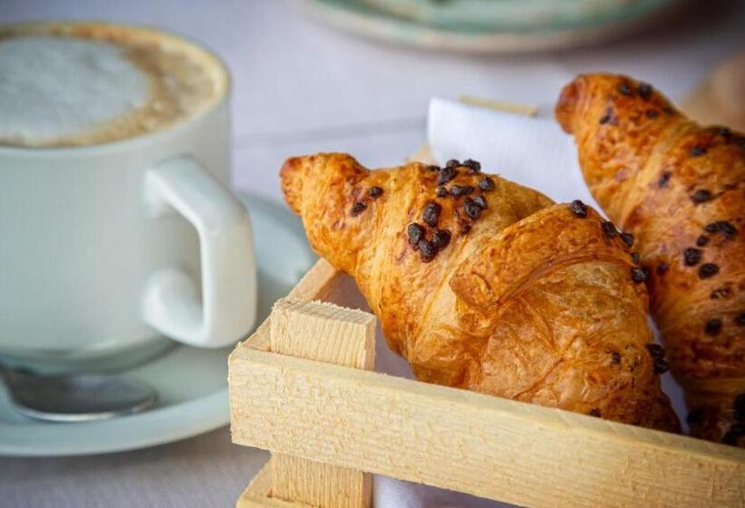 酒店 Masseria Fortificata Lo Zafferaneto