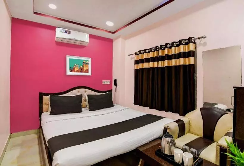 هتل O Padmavati Projects Pvt Ltd Near Netaji Subhash Chandra Bose International Airport