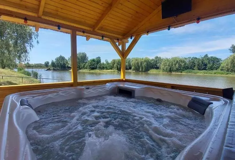 Majatalo Gólya Tó Vendégház