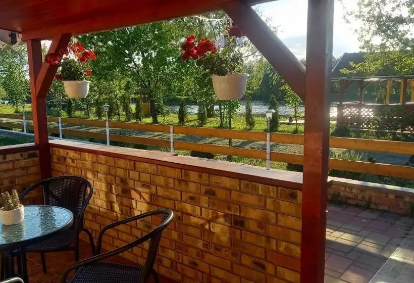 Majatalo Gólya Tó Vendégház