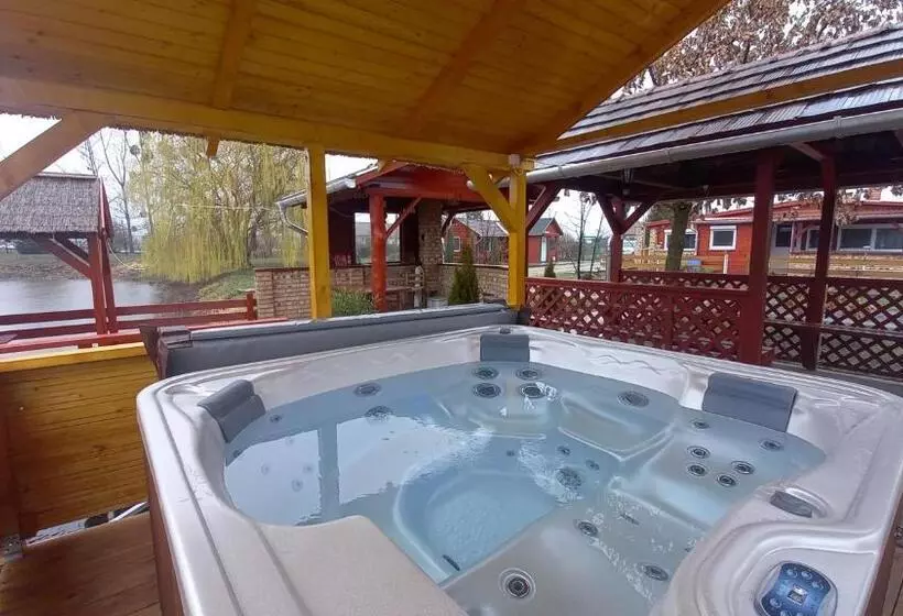 Majatalo Gólya Tó Vendégház